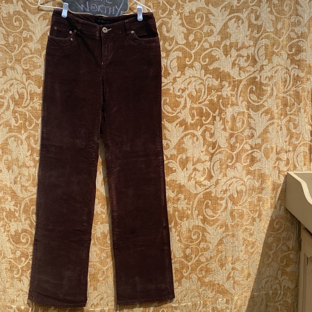 Point Zero Brown Corduroy Flare Pants – Retro Stretch Denim (Size 6)